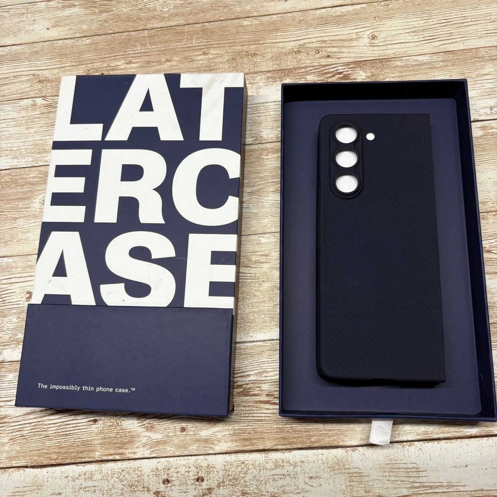 Latercase for Samsung Galaxy Z Fold 5 Willy Blue Impossibly Thin New open Box